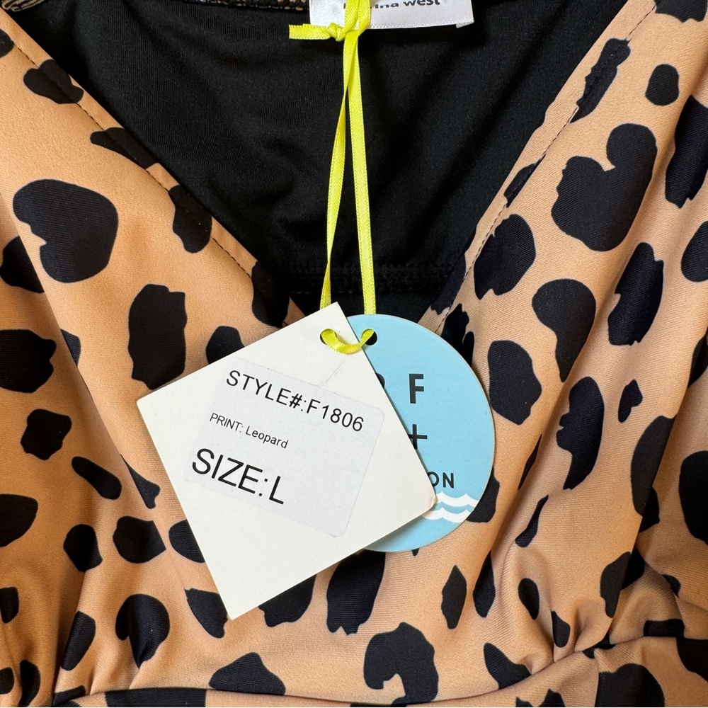 NWT Marina West triple ruffle leopard print one piece SPF 50+ swimsuit Sz Large - Picture 7 of 8